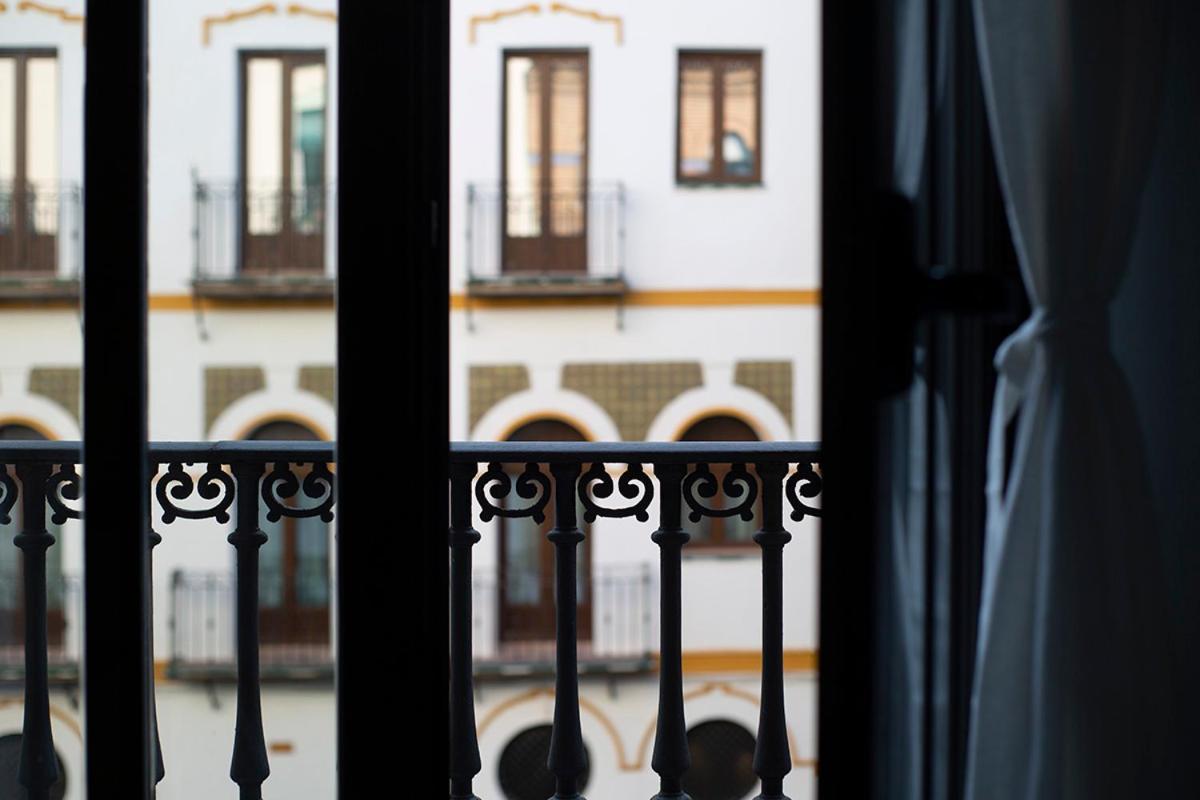 Metropol Sevilla Urban Exterior foto